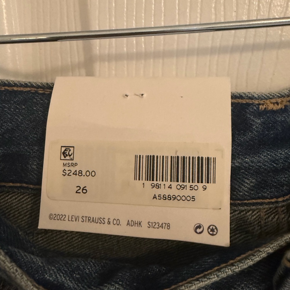 NWT Levi’s Made in Japan Barrel Leg Jeans | Size 26 - Picture 4 of 16